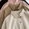 Damenblusen Retro Einfache Revers Cargojacke 2023 Frühlingsfrauen mit dem gleichen großen Taschenmantel Top