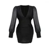 Vestidos casuales Sexy Escote en V profundo Negro Manga larga Buff-Sleeve Mini vestido Streetwear Moda plisada Fiesta delgada