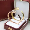 PANTHE Bangle Charm Bangle voor man Emerald -versie voor vrouw Leopard hoofdontwerper Gold Plated 18K Sieraden Europees maatcadeau voor vriendin met doos 014