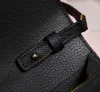 10A Qualidade Clamshell Design Fashion Bag Designer Bag Women Luxury Bag Metal Locking Tote Mini Bag Winter Crossbody Bag