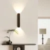 مصابيح الجدار الحديثة LED LED Home Decoration مصباح شمعدان بجانب السرير لغرفة النوم غرفة الطعام المعيشة ممر الدرج الممر Wandlamp