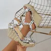 Sandales Femmes Chaussures 2024 Gladiator Summer Beach Femmes Peep Toe Wedges Femme Grande Taille