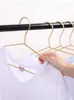 Hangers Licht Luxe Luxe Gouden Coat Hanger Space Aluminium Legering Dikkeling Anti slip kleding Store Hanging Metal