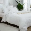Conjuntos de roupa de cama de algodão egípcio edredom branco conjuntos de cama de tira de cetim luxo macio têxtil doméstico fundamentos e conjuntos de cama capa de edredão fronhas LJ201127