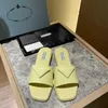 Designer tofflor kvinnor sandal platt flip flops glid glider tofflor utomhus kvinnor skor krokodil hud damer strand lyx sommarläder