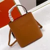 Classil Plain de alta calidad Bolsas de cubo de alta calidad Crossbody for Women Bags Luxurys diseñador de bolsos Mostrar las bolsas de Prado Letras negras de cuero genuino