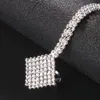 Nuovi accessori con diamanti per l'acqua Bracciale con dito pieno di diamanti alla moda Bracciale femminile con manipolo con diamanti Hip Hop Folla