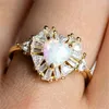 Anneaux de mariage de luxe femme cristal blanc pierre coeur bague charme or jaune pour les femmes mignonne mariée zircon fiançailles