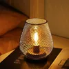 S Metal Cage Table Round -formad LED -lykta batteridriven trådlös lampa för bröllop Party Home Decor Candle Holder AA230421