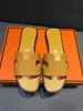 Kvinnor tofflor läder sandaler sommar platt flip flopp glider strand sandal tofflare krokodil hudfest bröllop designer