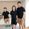 家族の夏のマッチング衣装ママの娘ドレス子供ポロシャツお父さんと息子の服セット兄弟姉妹ルック230421