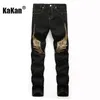 Jeans masculinos kakan rua personalidade bordado asa buraco vermelho preto bolso decoração k02 8733 231120