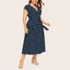 Damen-Kleid mit großem Polka-Dot-Knopf, dekoratives Design, Schnürung an der Taille, V-Ausschnitt, ärmelloses Kleid, lässiger Straßenstil