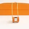 Designer Love Anhänger Halsketten für Frauen Goldbrief Halskette Design Schmuck farbfarbhypoallergene