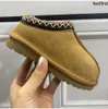 Tasman II-pantoffels voor kinderen Tazz-babyschoenen Kastanjebont Slippers Schapenvacht Shearling Klassiek Ultra Mini-laars Wintermuiltjes Instapper Half Chelsea-laarzen Favoriet Nieuw