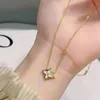 Kvinnors varumärkesdesigner halsband lyx v crystal agate hänge halsband hög kvalitet fyra bladblomma 18k guld halsbandsmycken
