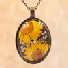 Anhänger Halsketten 2023 Frauen Mode Kreative Harz Halskette Handgemachte Oval Wahre Trockene Blume Klar Schmuck Geschenk Großhandel