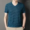 Men's T Shirts 2023 Summer Fashion V-ringen Mens Kort ärm T-shirt Casual Loose Men Shirt Bekväm is Silk Male Top