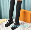 Женские дизайнерские ботильоны с силуэтом, черные эластичные носки на высоком каблуке и носки на плоской подошве, кроссовки, зимняя женская обувь, размер 35-42 111