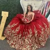 Beautiufl kırmızı quinceanera elbiseler 2023 altın dantel ile seksi spagetti kayışları balo elbisesi tatlı 16 parti elbise up vestidos de xv charro doğum günü töreni elbise