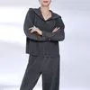 Frauen Zwei Stück Hosen Miyake Plissee Mit Kapuze Tops Frauen 2023 Herbst Winter Koreanische Mode Lose Zeigen Gerade Casual Set