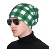 Basker gröna och vita vichy mönster pläd gingham tartan stickad hatt anime strand mäns kepsar kvinnor