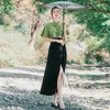 エスニック服の夏のファッションセットQIPAO女性スタイルの刺繍シャツハイウエストスリムハーフスカートハンフザチャイナ