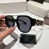 24SSSDESIGNER VERSAGE SUNGLASSES VERCACES MENSEMEST MENSENG FOR MEN and WOX FANファミリーヘッドクラシック旅行ファッショングラスホワイト