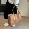 Luxury Bags Botteg Vene Candy Arco 2023 Bag Autumn and Winter New Big Woven Tote Women's Soft Leather Simple Versatile Large Capacity Fashion Handbag