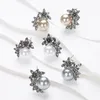 Studörhängen Classic Flower Simulated Pearl For Women Korean Crystal Earring Statement Kvinnliga brincos Fashion Jewelry 2023