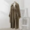 Women's Trench Coat's Deep Khaki Kneeldength för Autumn Wear Style Oregelbunden bakdesign och Feel Large Brand 230421