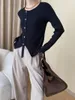 Maglioni da donna T-shirt con scollo rotondo con spacco francese irregolare stile blogger casual Camicia con fondo dal design elegante e unico