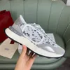 Valentine Shoes Top New Designer Runing Trainer Scarpe per esterni Sneaker Sudder Uomini e donne Sneaker retrò casual H051 6N4P