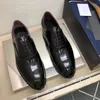 Scarpe eleganti Derby in pelle spazzolata nera Designer sobrio da uomo Business Office Party Eleganza senza tempo