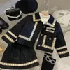 Set di abbigliamento Ragazza 2 pezzi Set di tweed Abiti invernali per 1 10 anni Giacca imbottita in cotone per bambini Gonna cappotto Abiti classici per bambini 231122