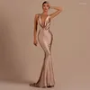 Sukienki swobodne Kobieta seksowna satynowa swingowa sukienka szyi moda solidna bodycon maxi 2023 eleganckie damskie imprezowe klub biodra vestidos