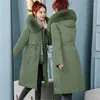 Trenchs de femmes Manteaux d'hiver Veste Femme Parka 2023 Vêtements de neige Longue Parkas Fourrure à capuche Femme Doublure épaisse détachable