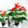 Fiori decorativi 18 teste Anthurium artificiale Rosso Verde Piante in plastica Giardino domestico Soggiorno Decorazione camera da letto Decorazioni finte