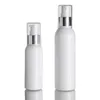 100 ml di atomizzatore bianco vuoto Atomizzatore di plastica Spray Botttion Bottiglia Dimensione di viaggio Cosmetica Contenitore Cosmetico per olio essenziale Toneri per la pelle Essenziale MCLD
