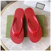 2023 Fashion Slippers Beach Shoes Flip Flops Thick bottom womens green yellow orange navy bule white pink brown summer sport sneaker 35-42