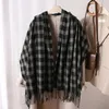 Sjaals Herfst Winter Luxe Mannen Vrouwen Dikke Warme Sjaal Mode Wrap Plaid Britse Halsdoek Hoofd Zachte Hijab Kwasten Sjaal