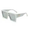 Nya fyrkantiga mode solglasögon för män Kvinnor som kör glasögon UV400 Skyddande utomhusglasögon