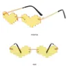 Lunettes de soleil Roman mosaïque coeur lunettes de soleil drôle pixélisé mosaïque lunettes rétro Gamer Robot lunettes Cosplay fête lunettes pour hommes femmes J230422