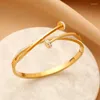 Bracelet FEEHOW Mode Luxe Trois Couches Creux-Out Croix Bracelet Incrustation Zircon Femmes Bracelets Pour Femme Grace Bijoux