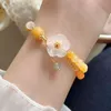 Charm Bracelets Elegant Women's Jade Bracelet Floral Beaded Bangle In Vintage Style Yellow Crystal Hand Ewelry Accessories J