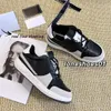 Mulheres de alta qualidade sapatos casuais marca francesa de couro apartamentos femininos início da primavera novo couro panda preto e branco tênis designer
