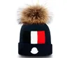 Novo designer gorro gorro de luxo malhas chapéu temperamento versátil gorro de malha quente carta design chapéu presente de natal muito bom chapéu K-4