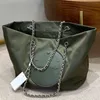 Designer Tote Chain Canvas Bag Classic Stitching Leather Letter Decoration Underarm Luxury Large Capacity Shopping Väskor