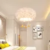 Hänglampor är kontrakterade och modernt sovrum söt romantik karaktär vardagsrum lampan kändis fjäder ljuskrona