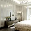 非織り壁紙ロールクラシックメタリックグリッターストライプ壁紙背景壁壁紙3Dホワイトホーム装飾2563